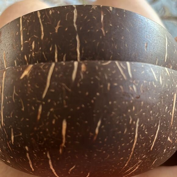 Coconut Bowls Hand inlaid with Shells with Purple Decorative Bowls Set of 2 - Picture 8 of 8